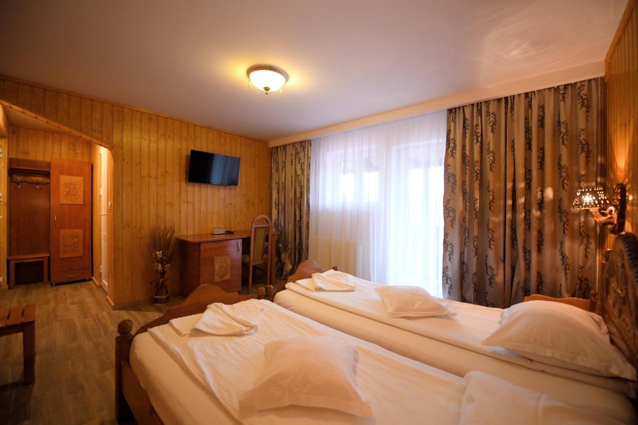 Pensiunea Sarmis Sarmizegetusa Extérieur photo