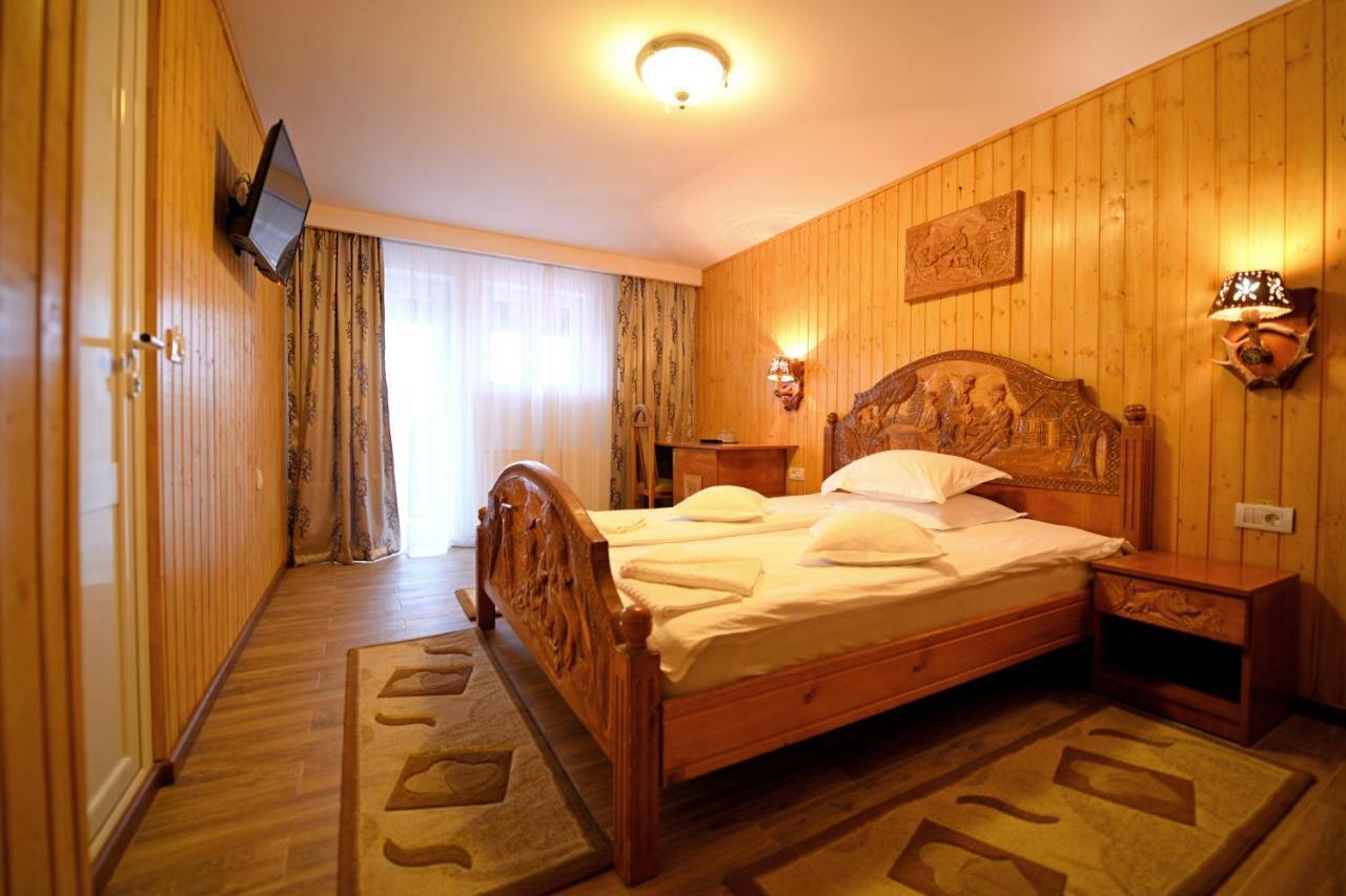 Pensiunea Sarmis Sarmizegetusa Extérieur photo